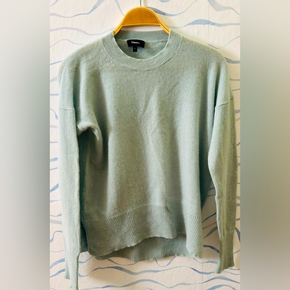 Theory cashmere sweater - Picture 1 of 5